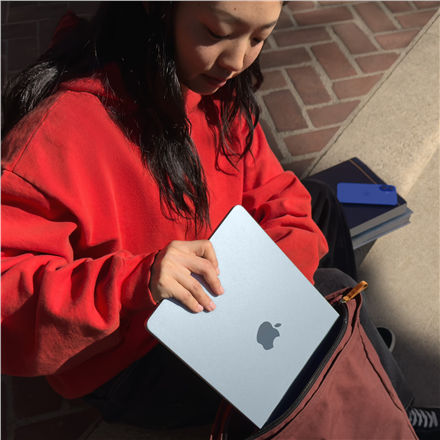 Apple Apple MacBook | Air | Sky Blue | 13 " | IPS | 2560 x 1664 pixels | Apple M4 | 24 GB | Solid-state drive capacity 512 GB | Apple M4 chip 10-core CPU/10-core GPU | macOS | 802.11ax | Bluetooth version 5.0 | Keyboard language English | Keyboard backlit | Warranty 12 month(s) MC6V4ZE/A