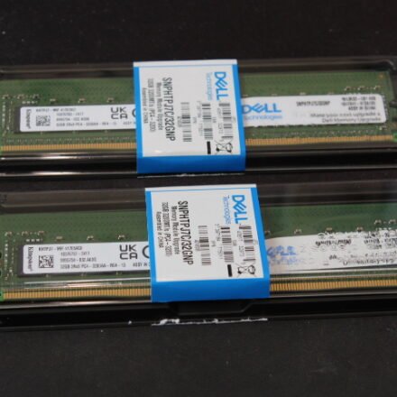 Dell SALE OUT. Dell Memory Upgrade - 32GB -2RX8 DDR4 RDIMM 3200MHz 16Gb BASE- SNS only | Dell | Memory Upgrade | 2RX8 | 32 GB | DDR4 RDIMM | 3200 MHz | PC/server | Registered Yes | ECC Yes | UNPACKED AC140335SO