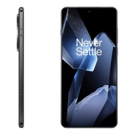 OnePlus OnePlus 13 | Black Eclipse | 6.82 " | LTPO AMOLED | 1440 x 3168 pixels | Snapdragon 8 Elite (3 nm) | Internal RAM 12 GB | 256 GB | Dual SIM | 4G | 5G | Main camera resolution 50+50+50 MP | Secondary camera resolution 32 MP | Android | 15 5011111074