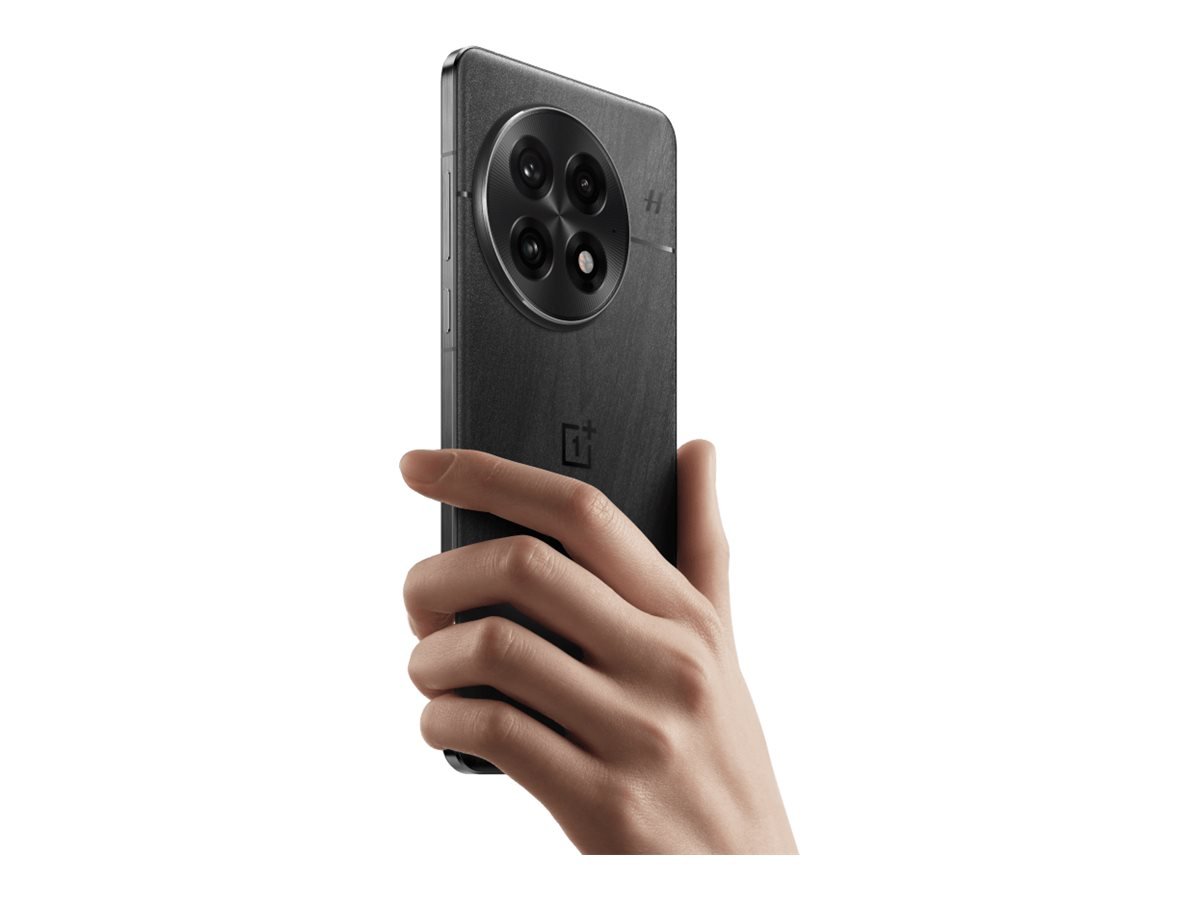 OnePlus OnePlus 13 | Black Eclipse | 6.82 " | LTPO AMOLED | 1440 x 3168 pixels | Snapdragon 8 Elite (3 nm) | Internal RAM 16 GB | 512 GB | Dual SIM | 4G | 5G | Main camera resolution 50+50+50 MP | Secondary camera resolution 32 MP | Android | 15 5011111075
