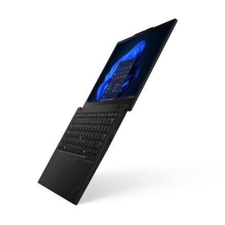 Lenovo Lenovo ThinkPad L13 G6 Intel | Black | 13.3 " | IPS | WUXGA | 1920 x 1200 pixels | Anti-glare | Intel Core Ultra 5 | 225U | 16 GB | Soldered LPDDR5x | Solid-state drive capacity 512 GB | Intel Graphics | Windows 11 Pro | 802.11ax | Bluetooth version 5.3 | LTE Upgradable | Keyboard language Nordic | Keyboard backlit | Warranty 36 month(s) | Battery warranty 12 month(s) 21R5003AMX