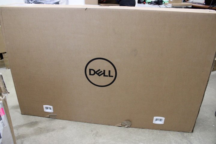 Dell SALE OUT. Dell LCD P5524Q 55" VA UHD/3840x2160/DP,HDMI,VGA,USB/Black/ | Dell | 4K Conference Room Monitor | P5524Q | 55 " | Landscape | DAMAGED PACKAGING, SCRATCHES ON BEZEL | 8 ms | 178 ° | 178 ° 210-BJKCSO