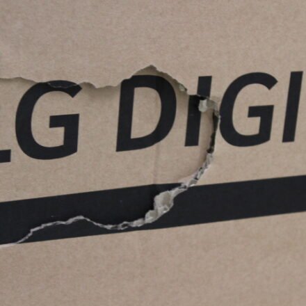 LG SALE OUT. LG 43UH5N-M 43“ 3840x2160/m2/16:9/8ms/HDMI | LG 43UH5N-M | 43 " | Landscape/Portrait | 24/7 | webOS | Wi-Fi | DAMAGED PACKAGING | 500 cd/m² | 8 ms | 178 ° | 178 ° 43UH5N-M.AEUSO