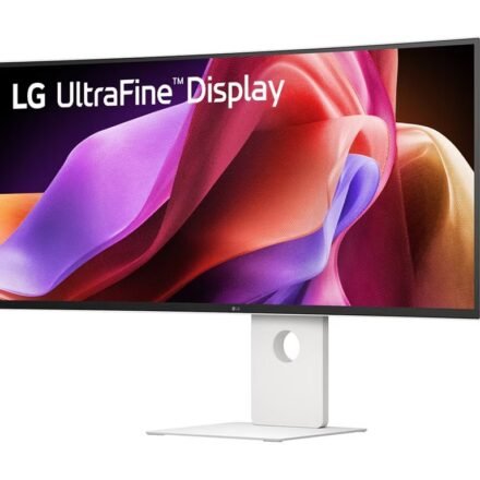 LG LG | 40U990A-W.AEU | 40 " | IPS Black | UHD | 21:9 | 120 Hz | 5 ms | 5120 x 2160 pixels | 450 cd/m² | HDMI ports quantity 2 | White 40U990A-W.AEU