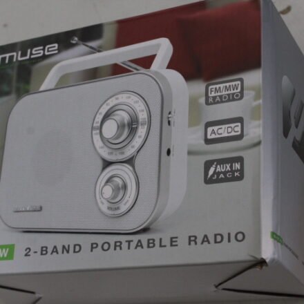 Muse SALE OUT. Muse M-051RW Portable Radio | Muse Portable Radio | M-051RW | AUX in | White | DAMAGED PACKAGING M-051RWSO