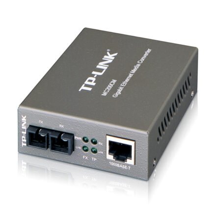 TP-LINK TP-LINK Gigabit Multi-Mode Media Converter | MC200CM | 1x 1000M SC/UPC port | 1x 1000M RJ45 port (Auto MDI/MDIX) MC200CM