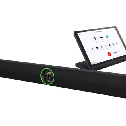 Crestron Crestron Flex Large Room Conference Solution with All-In-One Videobar 70 for Zoom Rooms | UC-B70-A-Z-I | Black UC-B70-A-Z-I