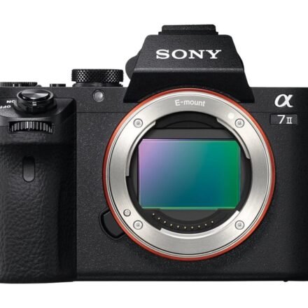 Sony Sony | ILCE7M2B.CEC | Mirrorless Camera body | 24.3 MP | ISO sensitivity (max) 51200 | Display diagonal 7.62 " | Video recording | Wi-Fi | Magnification 0.71 x | CMOS | Black ILCE7M2B.CEC