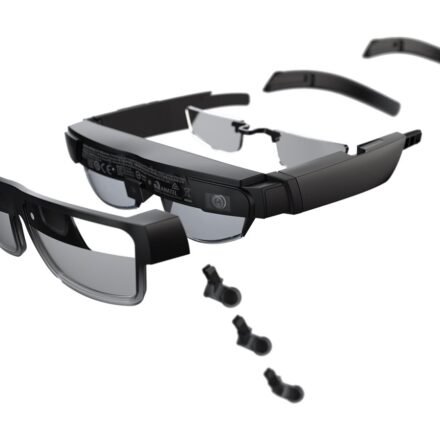 Lenovo Lenovo | ThinkReality Glasses | A3 (PC Edition) | Black | Windows laptop (ThinkPad P1 Gens 2, 3, 4; ThinkPad P15 Gen 1; ThinkPad P17 Gens 1, 2; ThinkPad P53; ThinkPad X1 Gen 4 and ThinkPad T15g Gens 1,2) | USB-C | Smart Glasses 20V7Z9AKXX