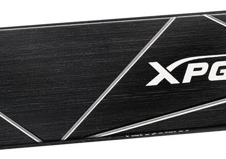 ADATA ADATA | XPG Gammix S70 BLADE | 2000 GB | SSD form factor M.2 2280 | Solid-state drive interface PCIe Gen4x4 | Read speed 7400 MB/s | Write speed 6400 MB/s AGAMMIXS70B-2T-CS