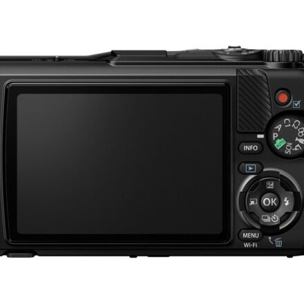 Olympus Olympus | Digital Camera | TG-7 | 12 MP | ISO sensitivity (max) 12800 | Display diagonal 3.0 " | Video recording | Wi-Fi | TTL iESP auto focus with contrast detection | 1/2.33'' CMOS | Black V110030BU000