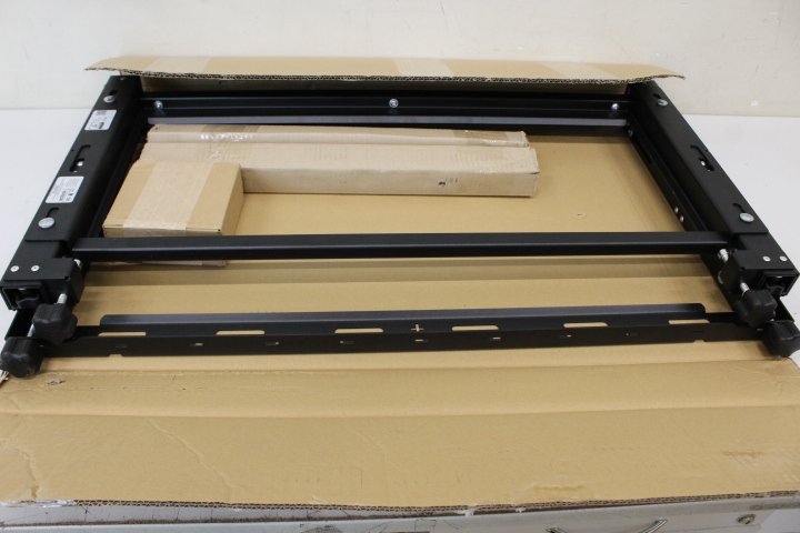 EDBAK SALE OUT. | EDBAK | Wall mount | VWPOP65-L | 42-65 " | Maximum weight (capacity) 60 kg | UNPACKED, DAMAGED PACKAGING | Black VWPOP65-LSO
