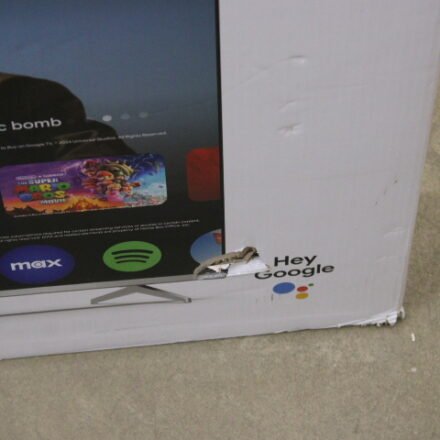 Sharp SALE OUT. Sharp 55GP6260E | 55" (139cm) | Smart TV | Google TV | 4K UHD QLED | DAMAGED PACKAGING, USED AS DEMO, MOUNTING MARK | Sharp 55GP6260E | 55" (139cm) | Smart TV | Google TV | 4K UHD QLED | DAMAGED PACKAGING, MARKS ON LEGS 55GP6260ESO