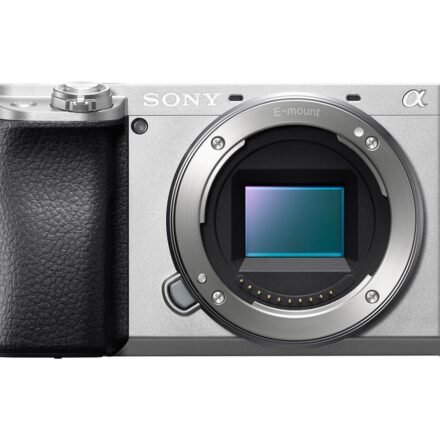 Sony Sony ILCE-6100 Mirrorless Camera + 16-50mm Lens, Silver | Sony ILCE6100AKS.CEC