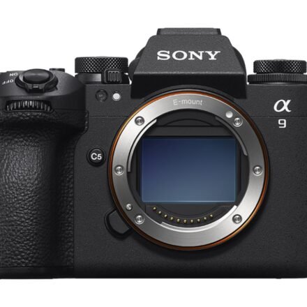 Sony Sony Mirrorless Digital Camera Body | Alpha A9 III ILCE-9M3B | Mirrorless Camera body | 24.6 MP | ISO sensitivity (max) 25600 | Video recording | Wi-Fi | Fast Hybrid AF | Magnification 0.90 x | Viewfinder | 35mm full-frame (35.6 x 23.8mm), Exmor RS CMOS sensor | Black ILCE9M3B.CEC
