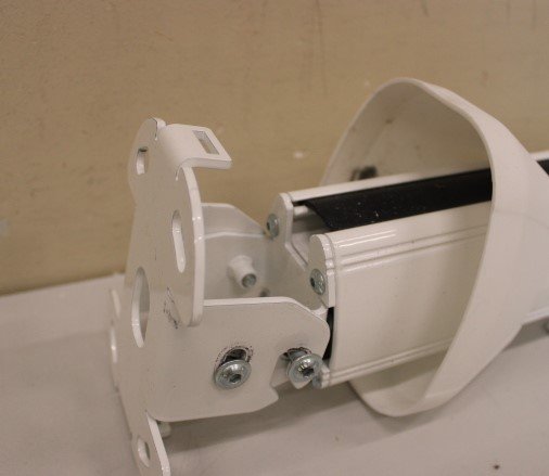 EDBAK SALE OUT. EDBAK PMV300 Universal Projector Ceiling Mount, white | EDBAK Projector Ceiling mount | PMV300W | Horizontal adjustment | Maximum weight (capacity) 30 kg | NO ORIGINAL PACKAGING ,SCRATCHED,MISSING SCREWS | White PMV300WSO